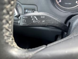 Volkswagen Polo 1.2 TSI  5-drs Highline NAP picture 13