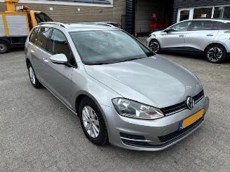 uszkodzony samochody osobowe Volkswagen Golf 1.2 TSI Comfort Airco 2014/11