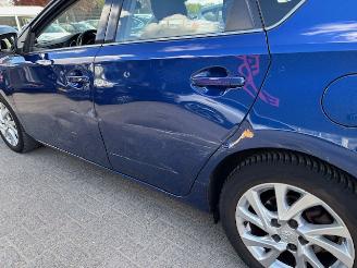 Toyota Auris 1.2 T  Aspiration clima picture 8