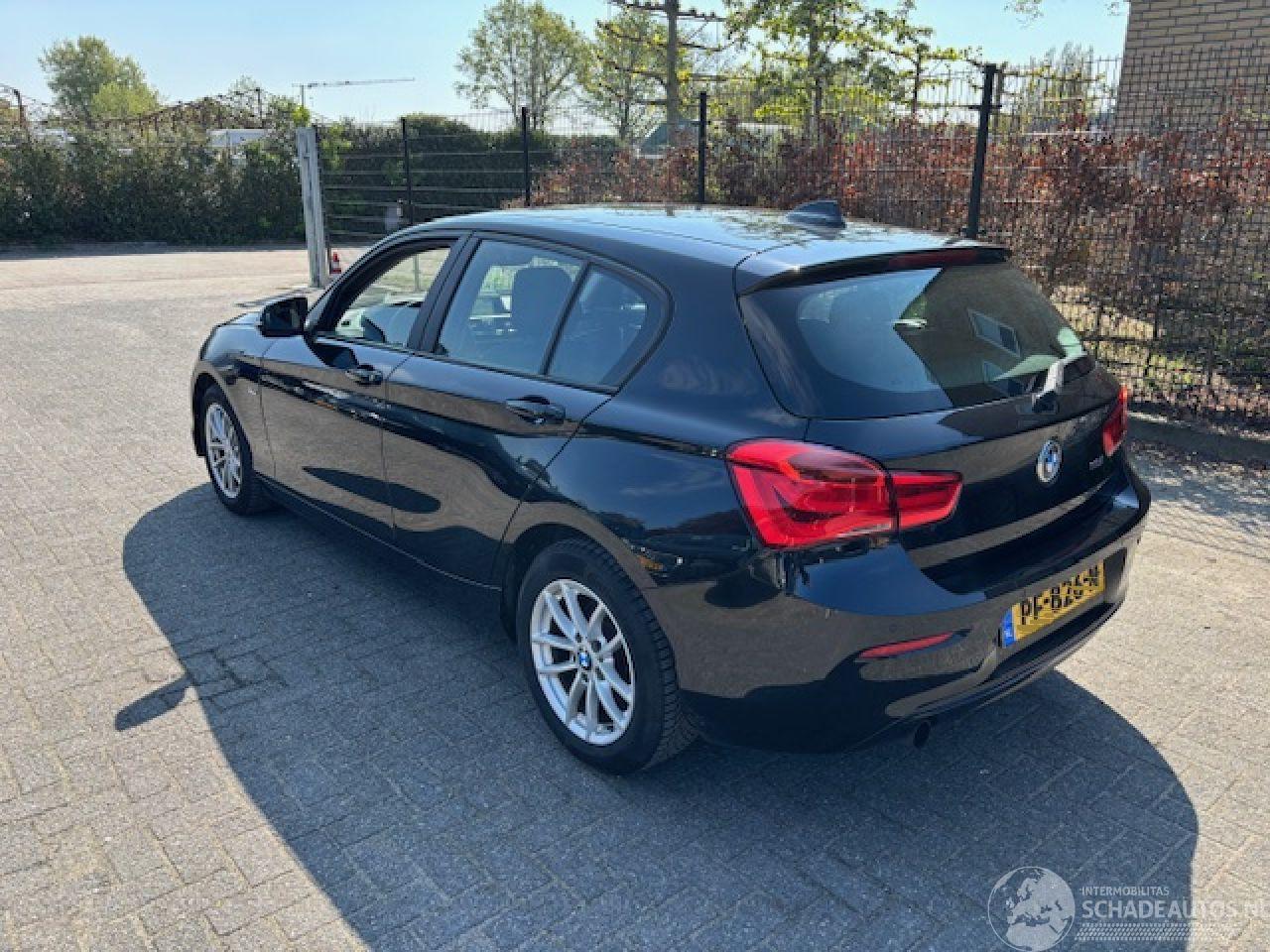 BMW 1-serie 118i Executive automaat Nap