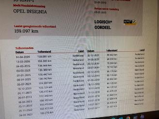 Opel Insignia 2.0 T Ecexutive  automaat 220pk NAP picture 15