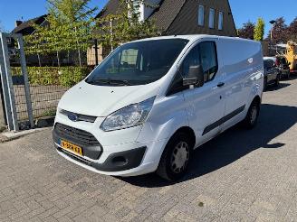Ford Transit Custom 2.0 TDCI L1H1 Airco 3-pers NAP picture 5