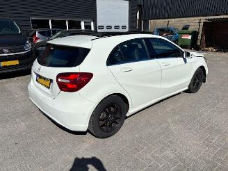 Mercedes A-klasse A180  Automaat Pano  Nap picture 2