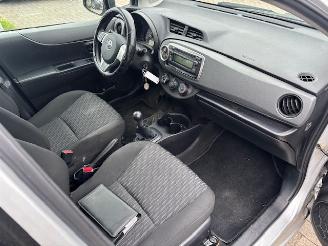 Toyota Yaris 1.0 5-drs airco picture 11