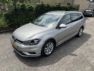 Volkswagen Golf 1.6 TDI Comfort picture 6