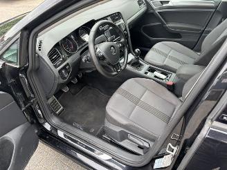 Volkswagen Golf 1.6 TDI  Allstar picture 14