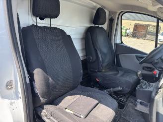 Renault Trafic 1.6 DCI L1H1 airco picture 11