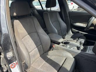BMW 1-serie 118i 5-drs M-Sport NAP picture 10