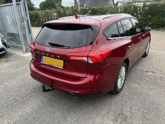 Ford Focus 1.0 EcoB. Automaat Titanium picture 3