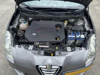 Alfa Romeo Giulietta 1.6 JTD Distinctive picture 9