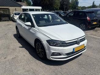 Schadeauto Volkswagen Polo 1.2 TSI Comfort Clima 2019/7