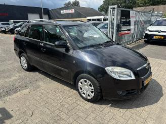 Skoda Fabia 1.6 16v Clima NAP picture 2
