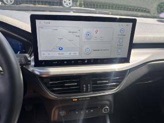 Ford Focus 1.0 Eco Hybrid Titanium X  NAP  NW model picture 18
