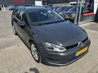 Damaged car Volkswagen Golf 1.2 TSI Highline 2015/9
