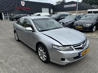 Damaged car Honda Accord 2.0i Executive 2008/5