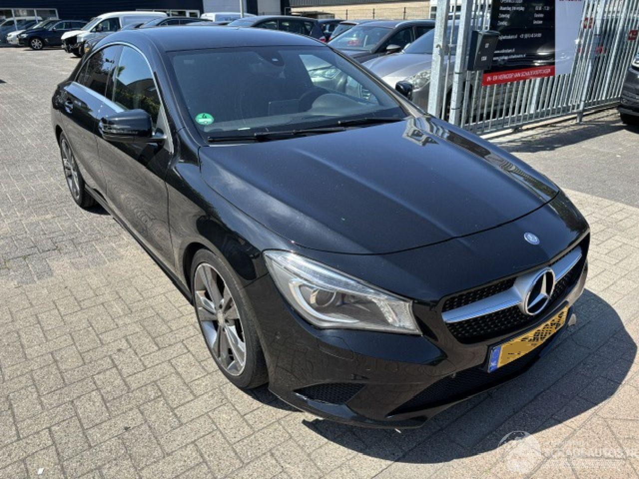 Mercedes Cla-klasse 180 Ambition Automaat