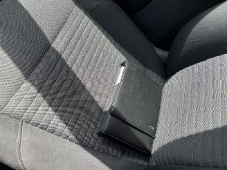 Volkswagen Polo 1.2 12v Comfort 5-drs airco picture 18