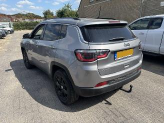 Schadeauto Jeep Compass 1.4 Limited 4x4 Automaat 170pk 2017/10