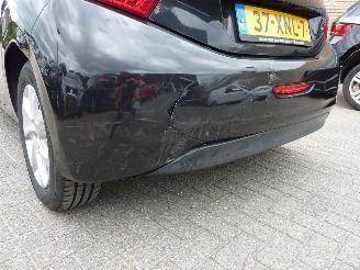 Peugeot 208 1.4 e-HDI BLUE LEASE picture 5