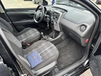 Peugeot 108 1.0 e-VTI Top airco NAP picture 9