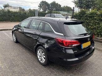 damaged passenger cars Opel Astra 1.2 Elegance Sports 2020/1