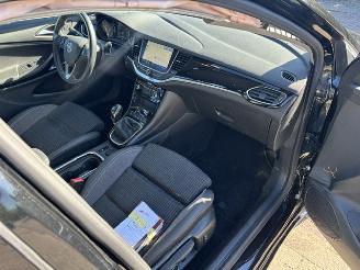 Opel Astra 1.2 Sports Tourer  NAP picture 8