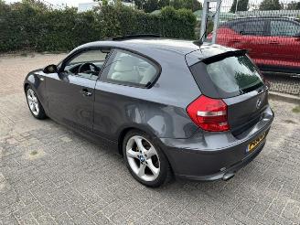 BMW 1-serie 120i  Sport clima 170pk picture 4
