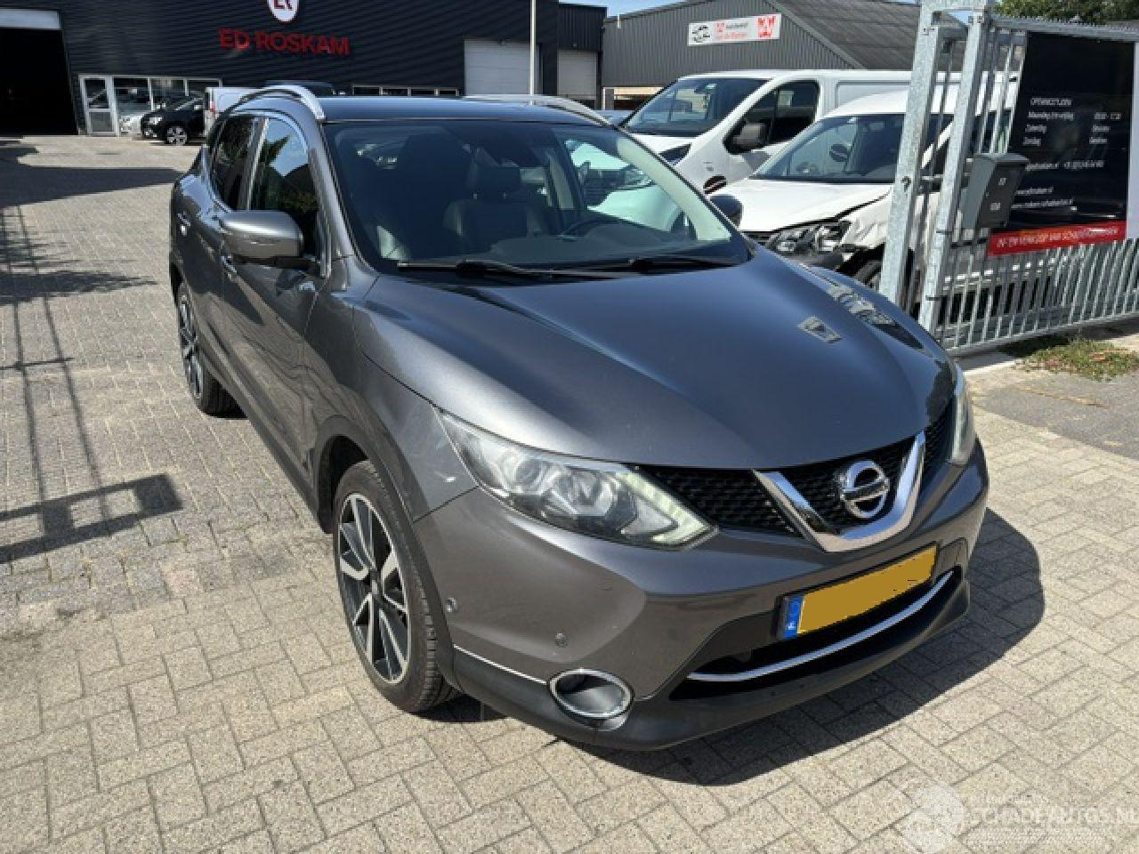 Nissan Qashqai 1.6 Tekna Pano NAP