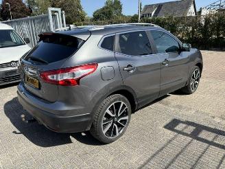 Nissan Qashqai 1.6 Tekna Pano NAP picture 3