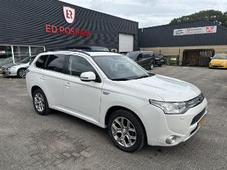 Mitsubishi Outlander 2.0 PHEV Instyle automaat picture 2