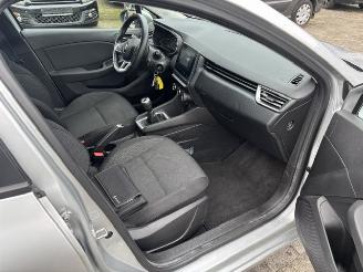 Renault Clio 1.0 TCE ZEN 5-drs airco picture 10