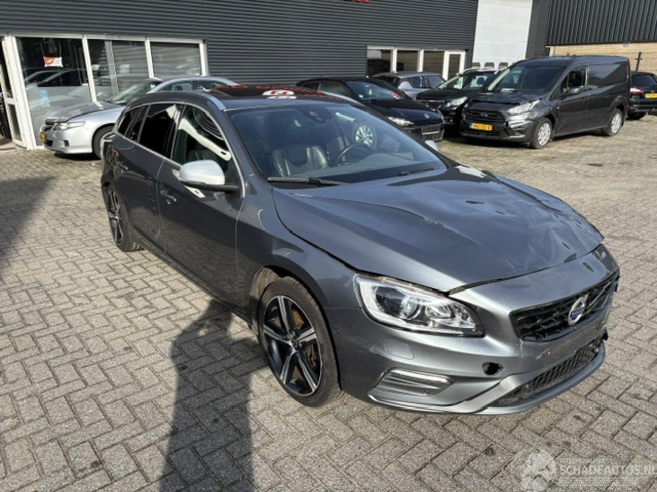 Volvo V-60 2.0 T4 R-Design automaat NAP