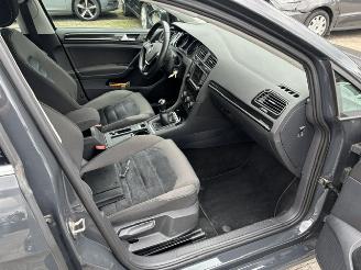 Volkswagen Golf 1.2 TSI Highline NAP picture 10