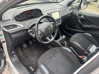 Peugeot 208 1.2 VTI Allure 5-drs clima picture 9