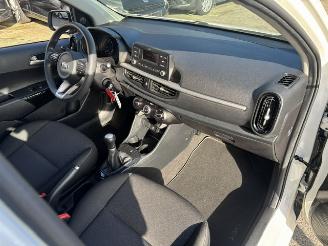 Kia Picanto 1.0 5-drs Comfortline airco picture 10