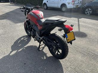 Honda  NC 750S ABS picture 2
