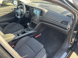 Renault Mégane 1.3 TCe Limited Clima Navi picture 13