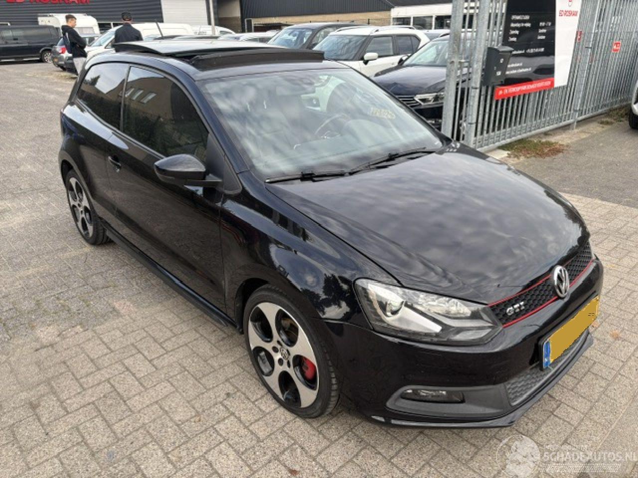 Volkswagen Polo 1.4 GTI DSG Pano 179pk