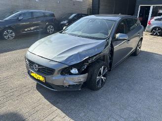 Volvo V-60 2.0 T4 Momentum 190pk picture 6