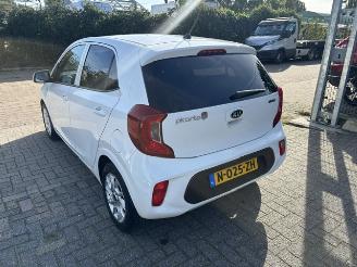 Kia Picanto 1.0 5-drs ExecutiveLine picture 5