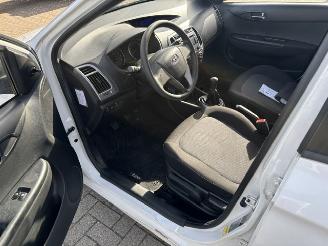 Hyundai I-20 1.2i 5-drs airco picture 7