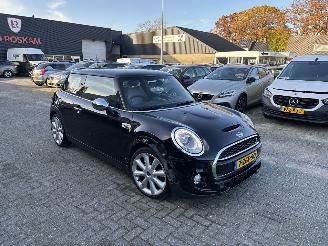 skadebil auto Mini Cooper S 2.0 COOPER S CHILI 2015/1