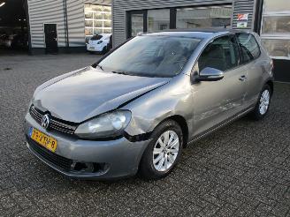 Damaged car Volkswagen Golf 1.2 TSI COMFORTLINE 2013/3