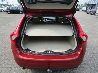 Volvo V-60 1.6 D2 picture 18