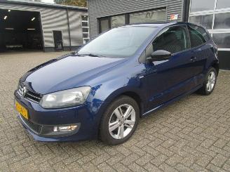 damaged passenger cars Volkswagen Polo 1.2 Easyline 2013/3