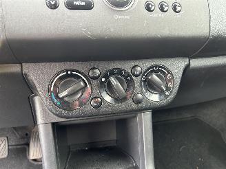 Suzuki Swift 1.3 Comfort picture 20