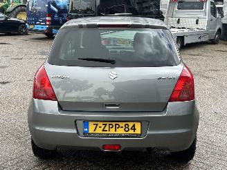 Suzuki Swift 1.3 Comfort picture 4