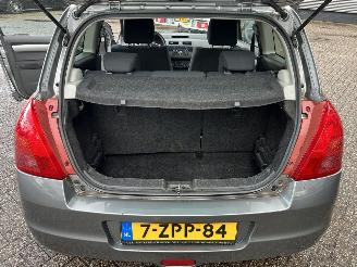 Suzuki Swift 1.3 Comfort picture 13