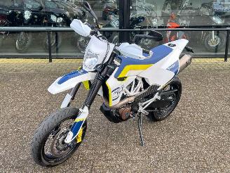 dommages motocyclettes  Husqvarna  SM 701 ABS Akrapovic 2016/11