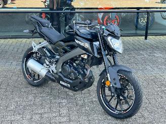 dommages motocyclettes  Yamaha DL 1000 V-storm MT125 2017/6